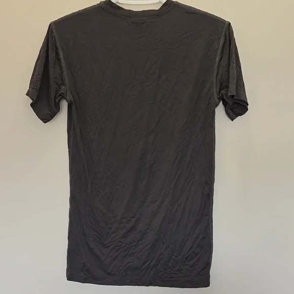 Exercise Shirt - Picture 4 of 4